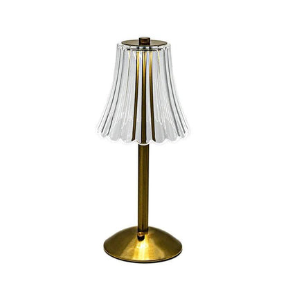 lampe de table vintage fond blanc